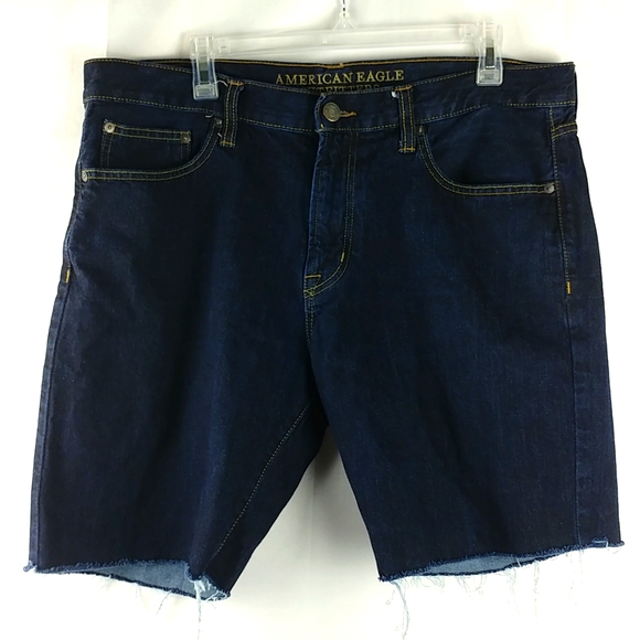 AMERICAN EAGLE Men's 36 Dark Wash Cut Off Denim Shorts - Picture 1 of 4